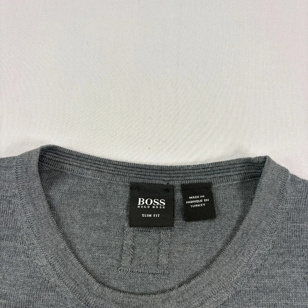 Hugo Boss Wool Sweater Mens XL Gray Slim Fit Pullover Crew Neck Stretch
